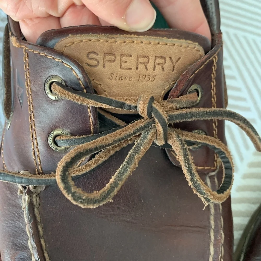 Mens Sperry leather loafers size 10.5 wide